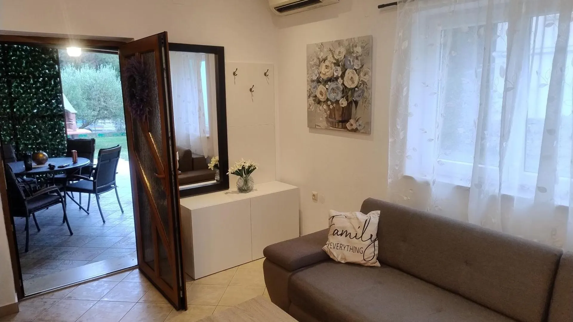 Apartman Forest Queen Pula 0*,