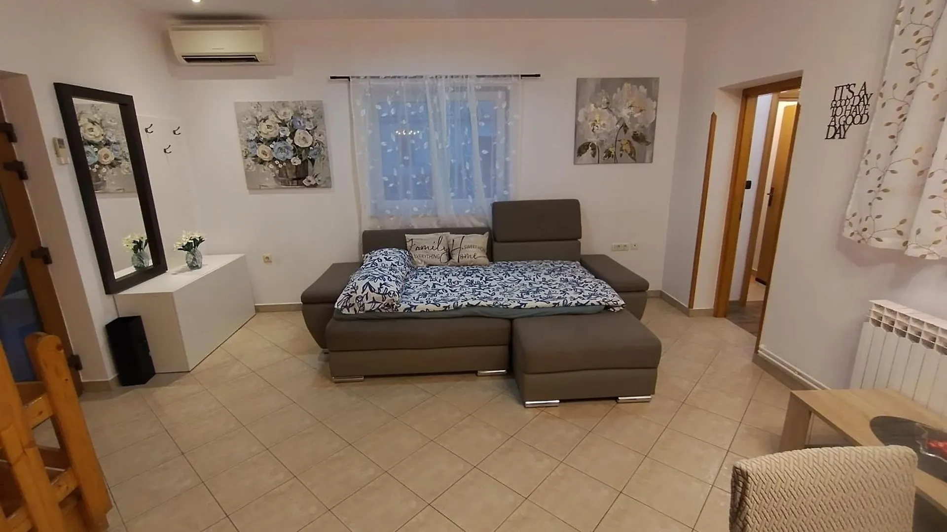 Apartman Forest Queen Pula Daire